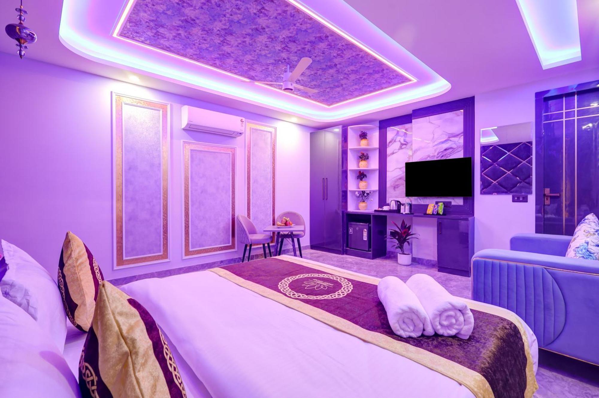 Armani By Smart Group 3*